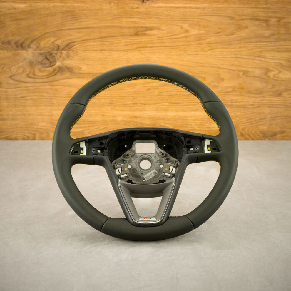 Obszycie kierownicy Seat Leon III