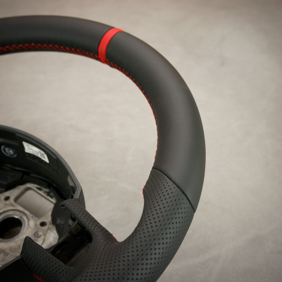 Modyfikacja i obszycie kierownicy Audi A4 B7