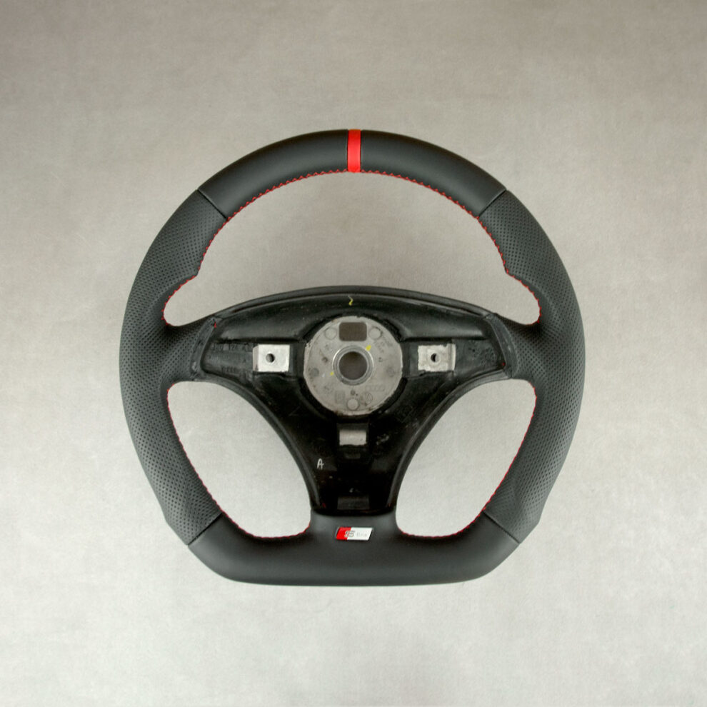 Modyfikacja i obszycie kierownicy Audi TT 8N