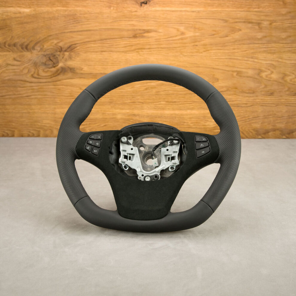 Modyfikacja i obszycie kierownicy BMW X3 E83