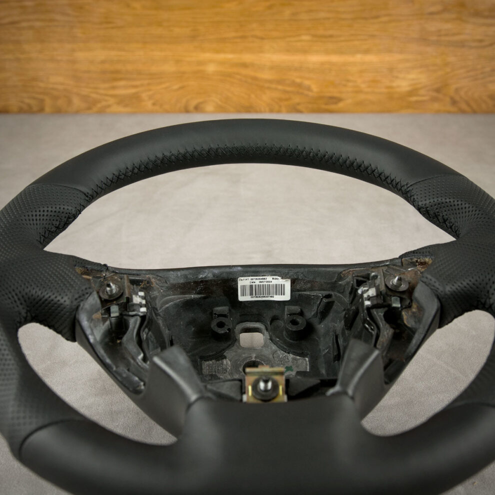 Modyfikacja i obszycie kierownicy Fiat Abarth Stilo
