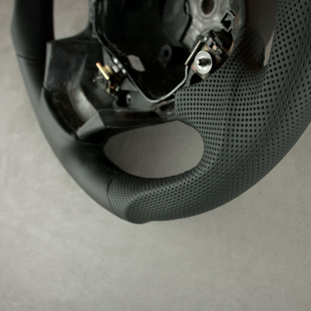 Modyfikacja i obszycie kierownicy Fiat Abarth Stilo