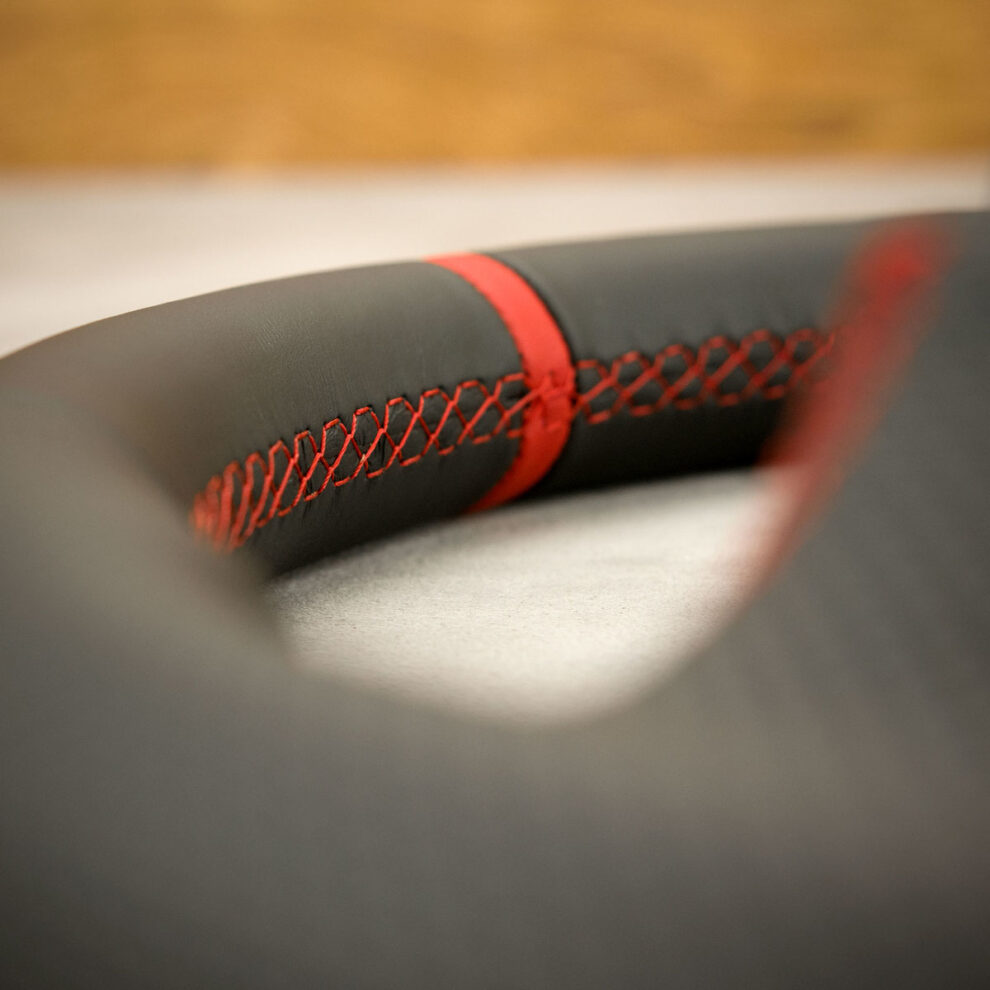 Modyfikacja i obszycie kierownicy Mitsubishi Colt