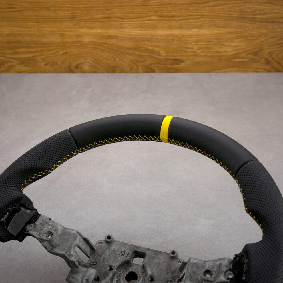 Modyfikacja i obszycie kierownicy Mazda MX-5