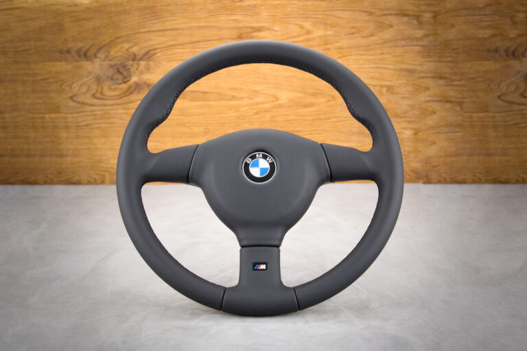 Obszycie kierownicy BMW E31