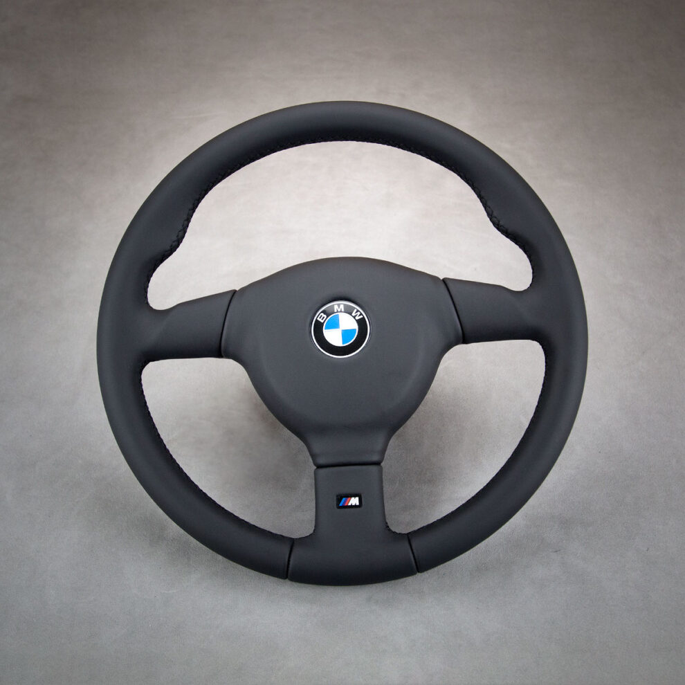 Obszycie kierownicy BMW E31