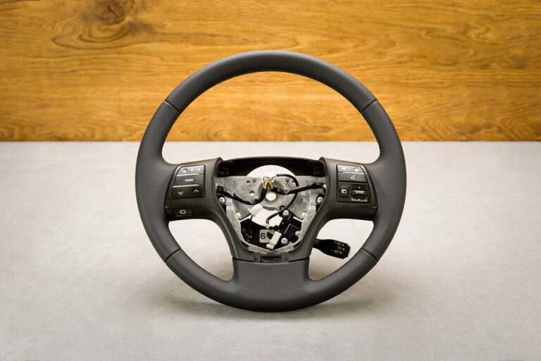 Obszycie kierownicy Lexus RX III