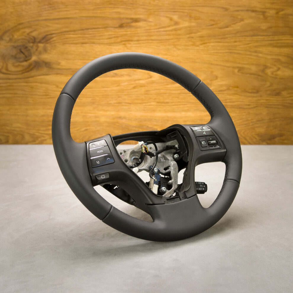 Obszycie kierownicy Lexus RX III