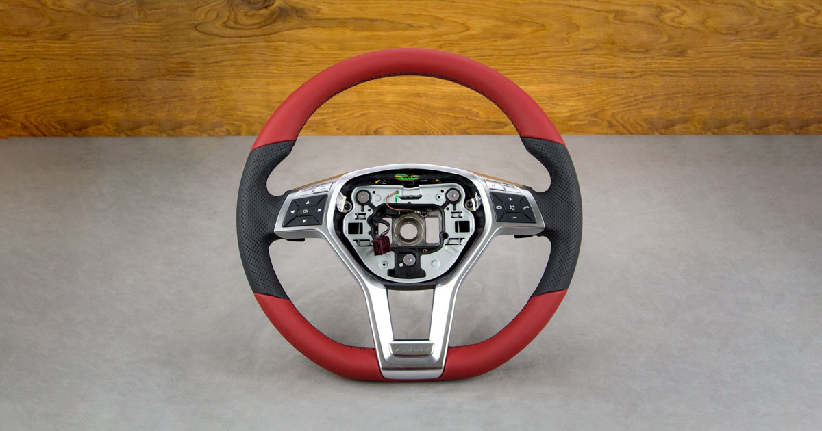 Obszycie kierownicy Mercedes-Benz SL500 R231 Obszycie kierownicy Mercedes-Benz SL500 R231