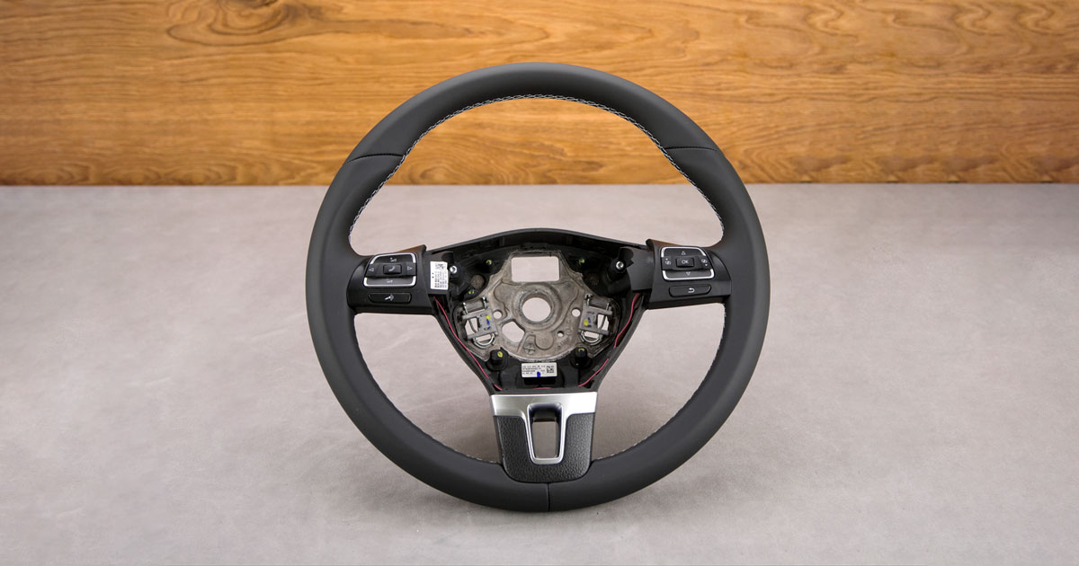 Obszycie kierownicy Volkswagen Golf VI