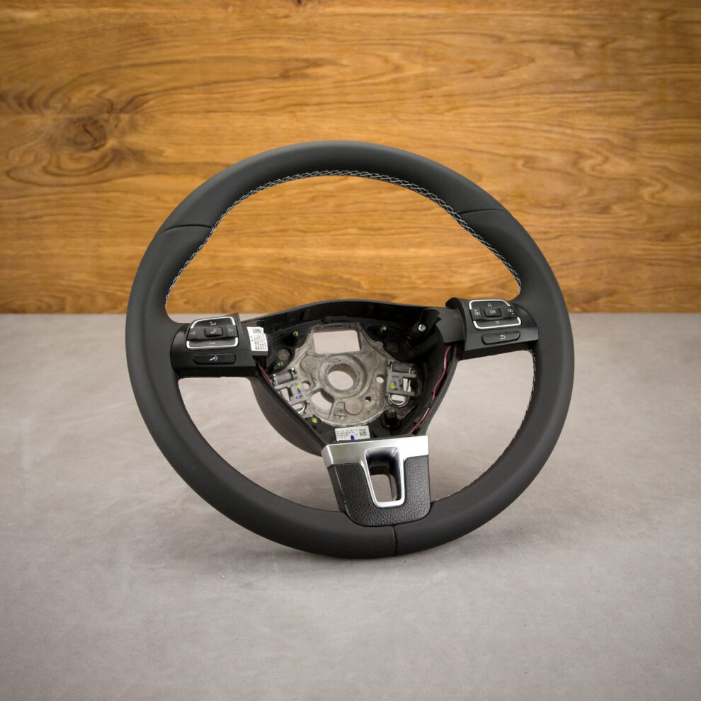 Obszycie kierownicy Volkswagen Golf VI