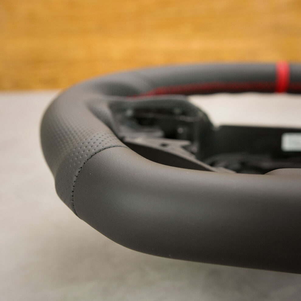 Modyfikacja i obszycie kierownicy BMW F31