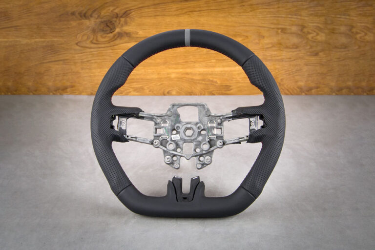 Modyfikacja i obszycie kierownicy Ford Mustang VI