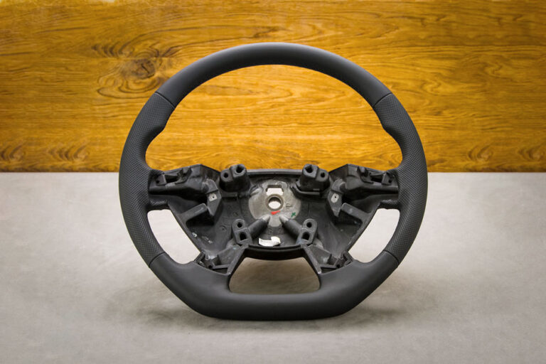 Modyfikacja i obszycie kierownicy MAN TGX