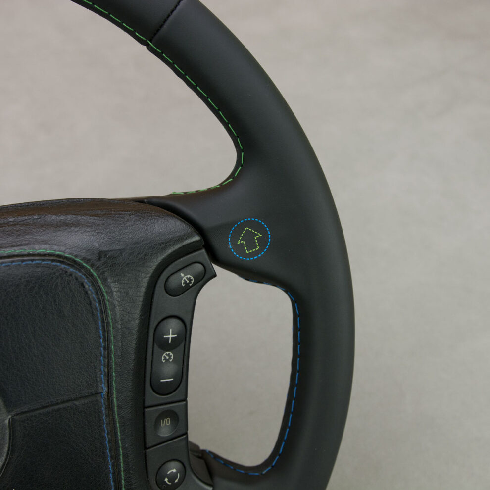 Obszycie kierownicy BMW-ALPINA B10