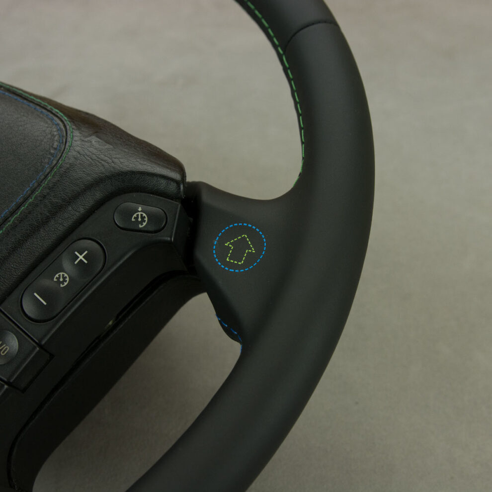 Obszycie kierownicy BMW-ALPINA B10