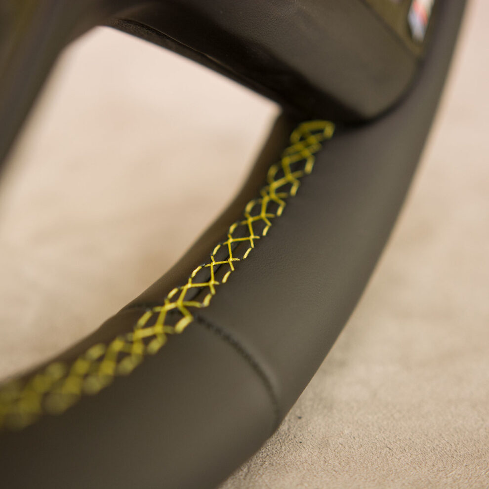 Obszycie kierownicy BMW G20