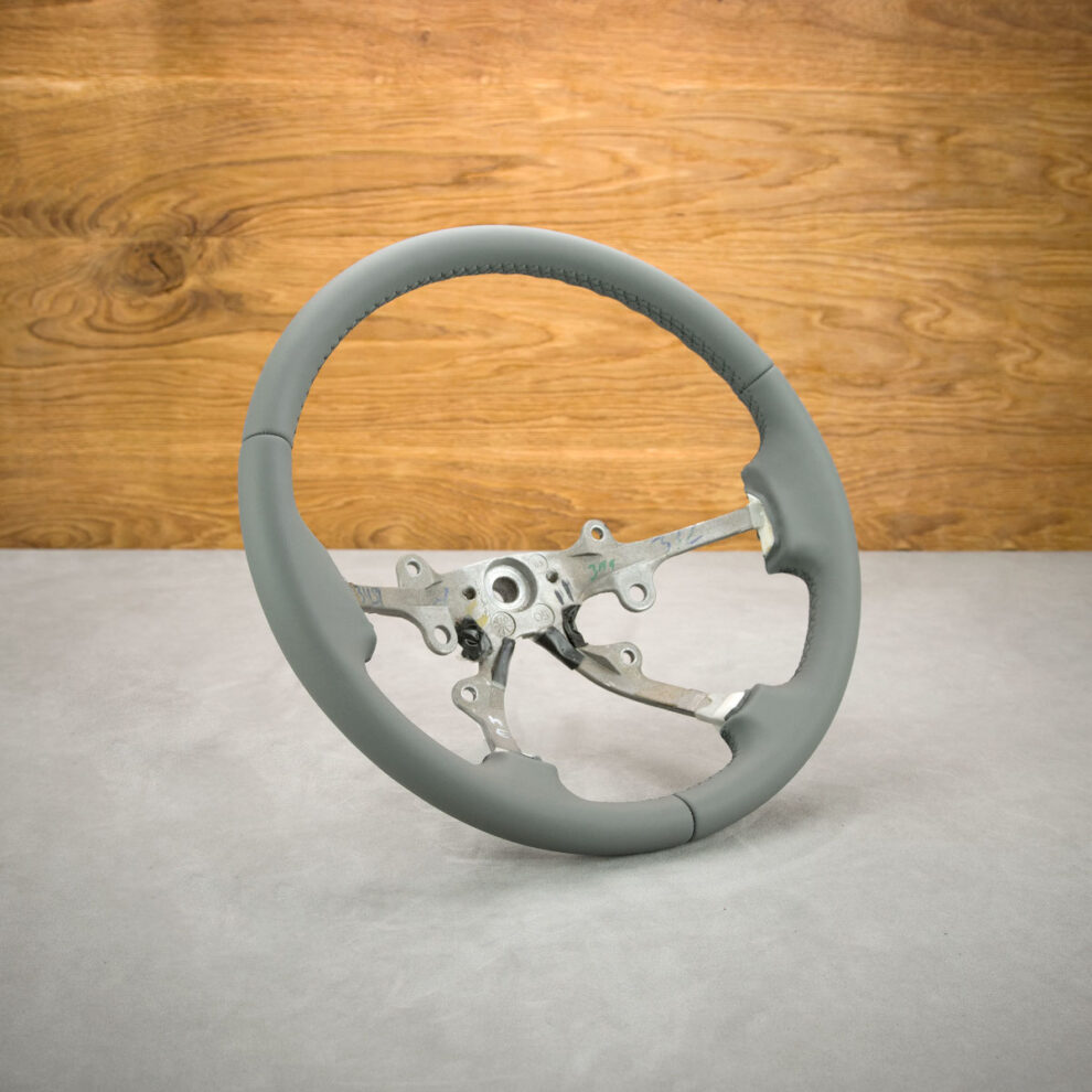 Obszycie kierownicy Jeep Grand Cherokee III