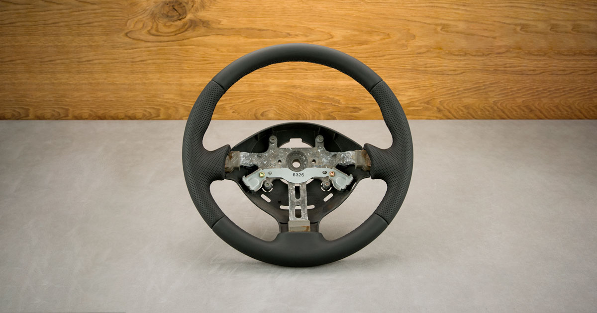 Obszycie kierownicy Suzuki Jimny III Obszycie kierownicy Suzuki Jimny III