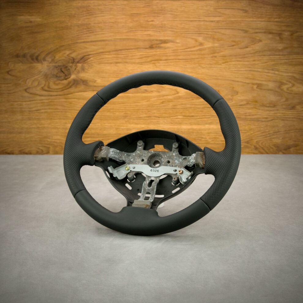 Obszycie kierownicy Suzuki Jimny III