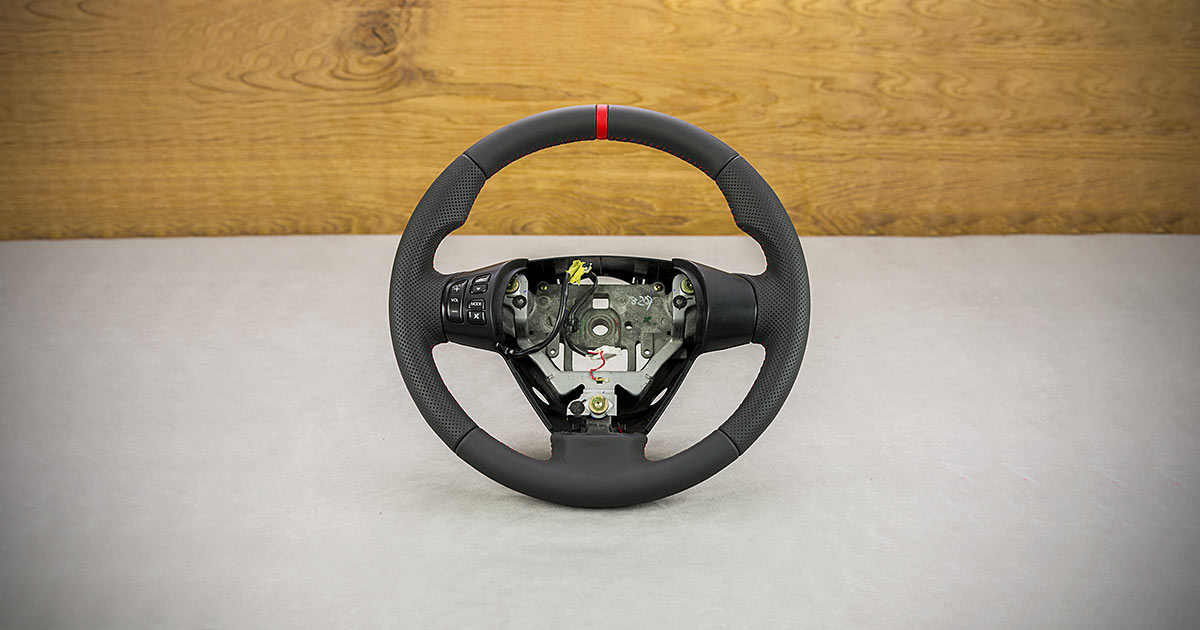 Obszycie kierownicy Mazda RX8