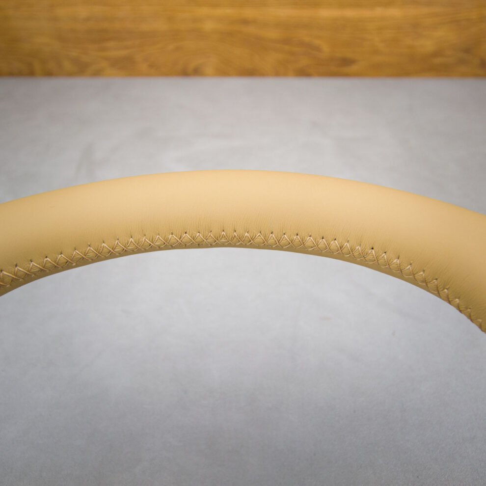 Modyfikacja i obszycie kierownicy Porsche 911