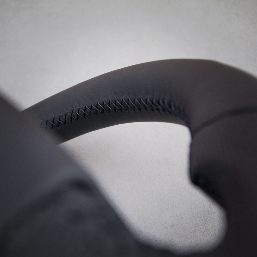 Modyfikacja i obszycie kierownicy Volvo XC60