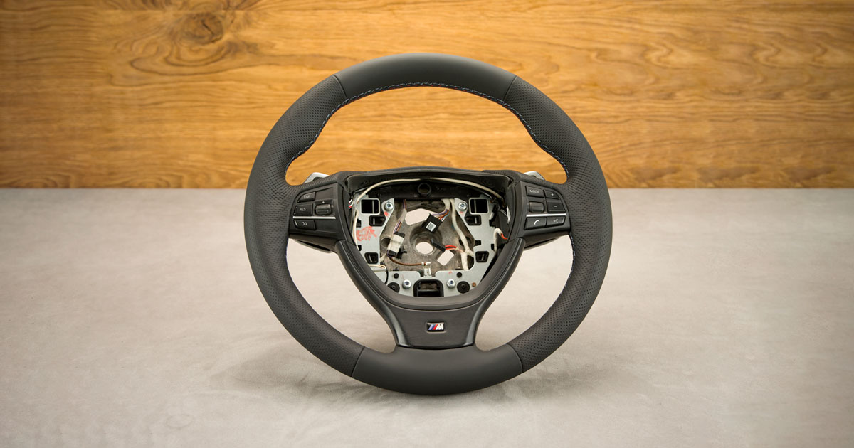 Obszycie kierownicy BMW F11