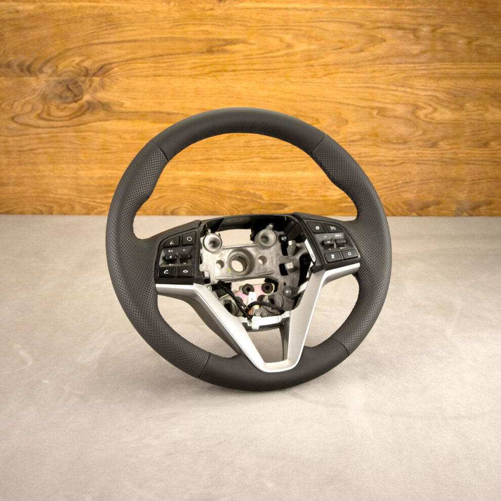 Obszycie kierownicy Hyundai Tucson II