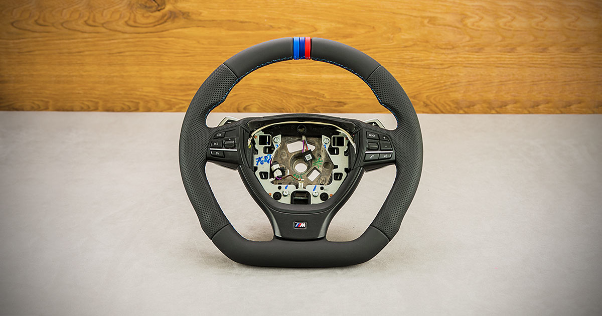 Modyfikacja i obszycie kierownicy BMW F11