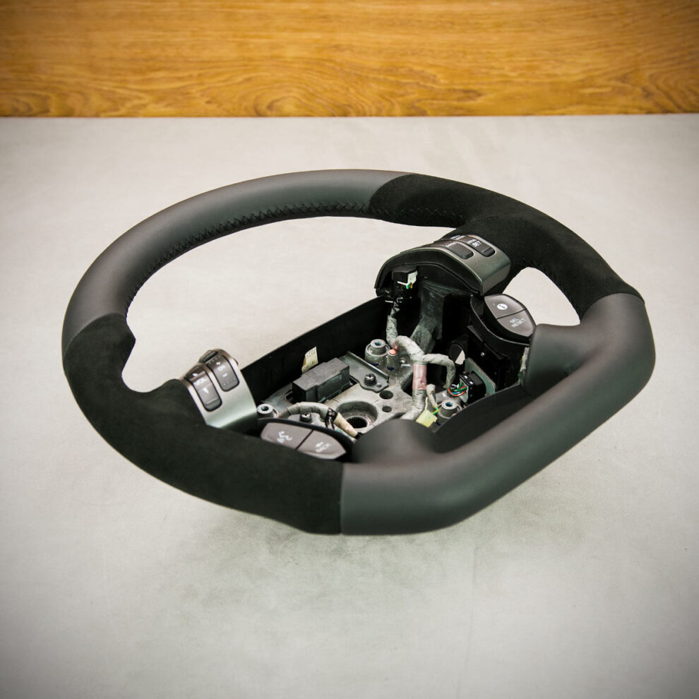 Modyfikacja i obszycie kierownicy Honda Odyssey