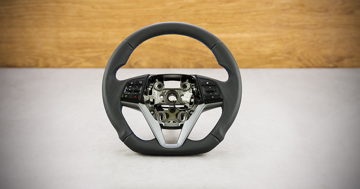 Modyfikacja i obszycie kierownicy Hyundai Tucson III Modyfikacja i obszycie kierownicy Hyundai Tucson III