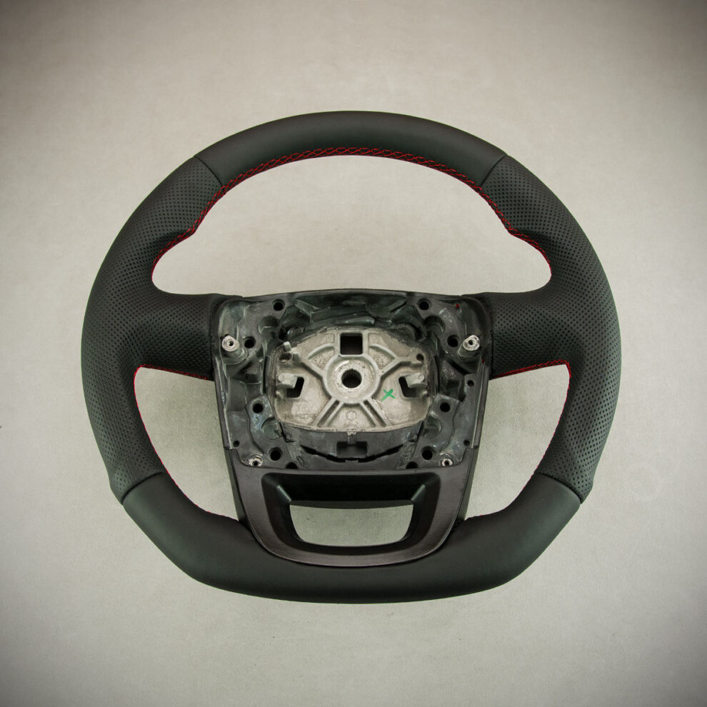 Modyfikacja i obszycie kierownicy Iveco Daily