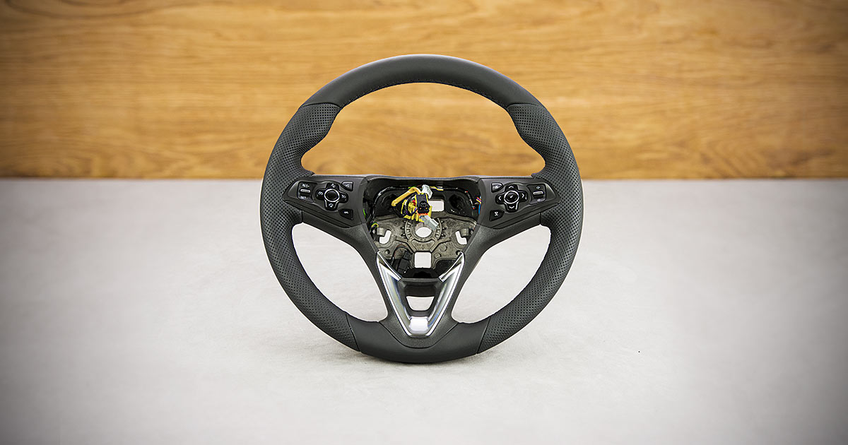 Obszycie kierownicy Opel Astra K