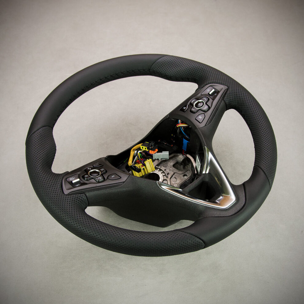 Obszycie kierownicy Opel Astra K