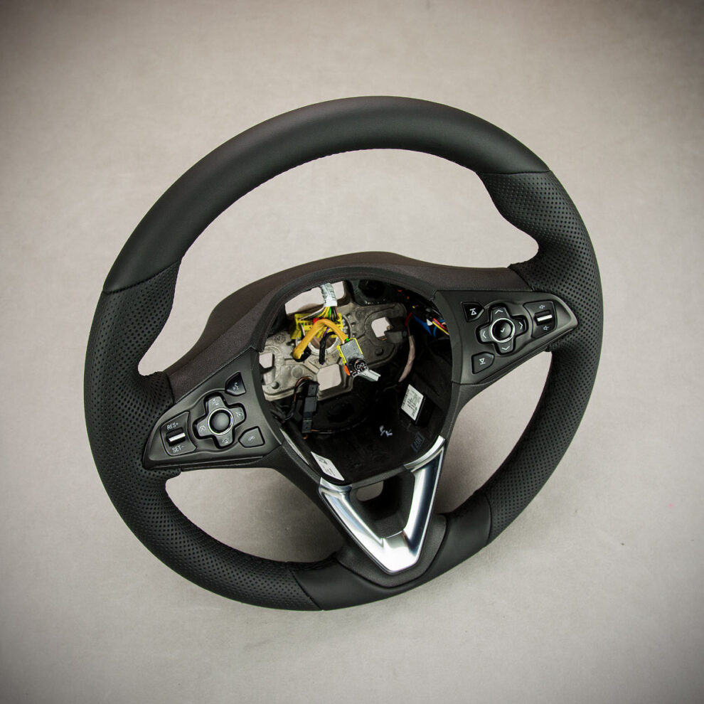 Obszycie kierownicy Opel Astra K
