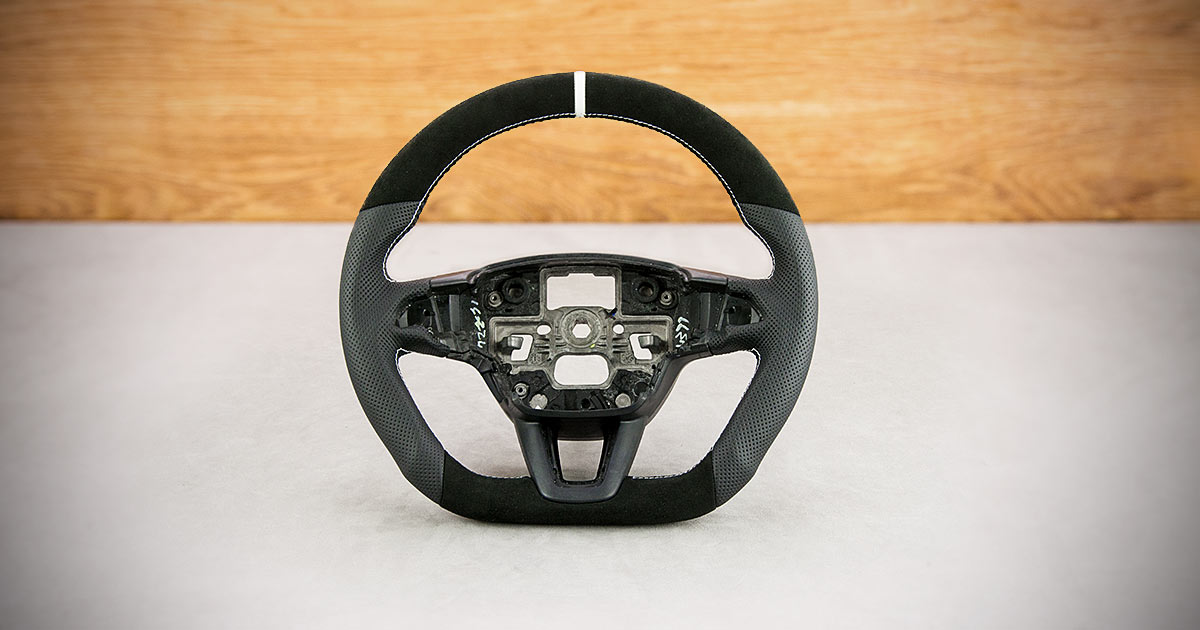 Modyfikacja i obszycie kierownicy Ford Kuga II