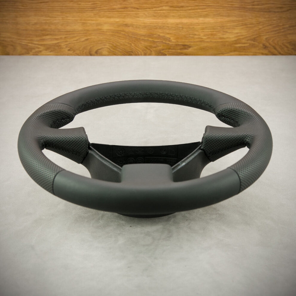 Modyfikacja i obszycie kierownicy Volkswagen Polo IV