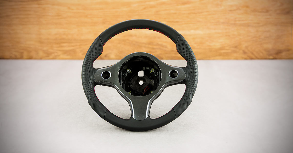 Obszycie kierownicy Alfa Romeo 159