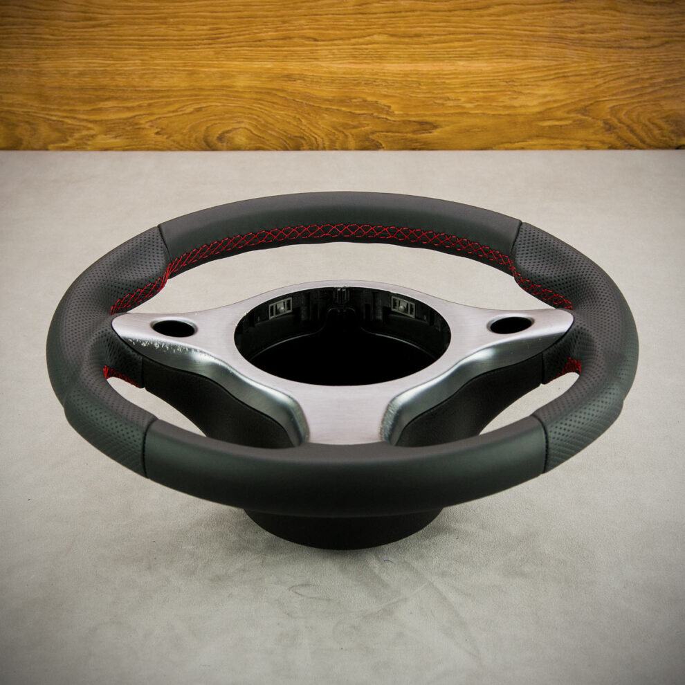 Obszycie kierownicy Alfa Romeo 159