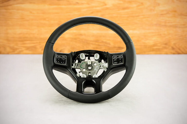 Obszycie kierownicy Dodge Ram