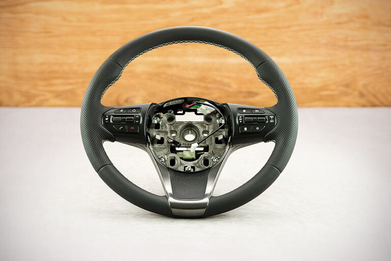 Obszycie kierownicy Kia Sorento III