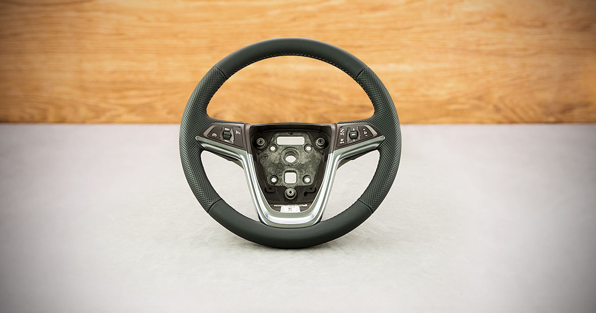 Obszycie kierownicy Opel Meriva B