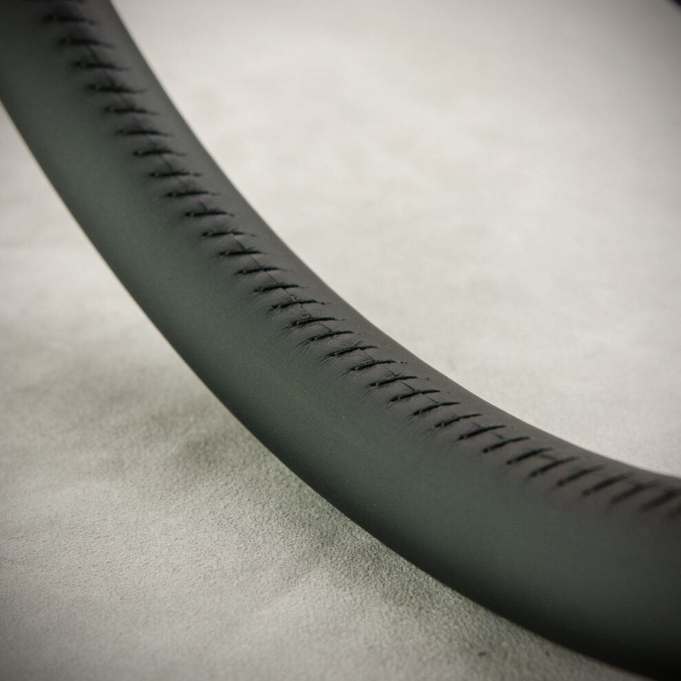 Obszycie kierownicy Peugeot 307