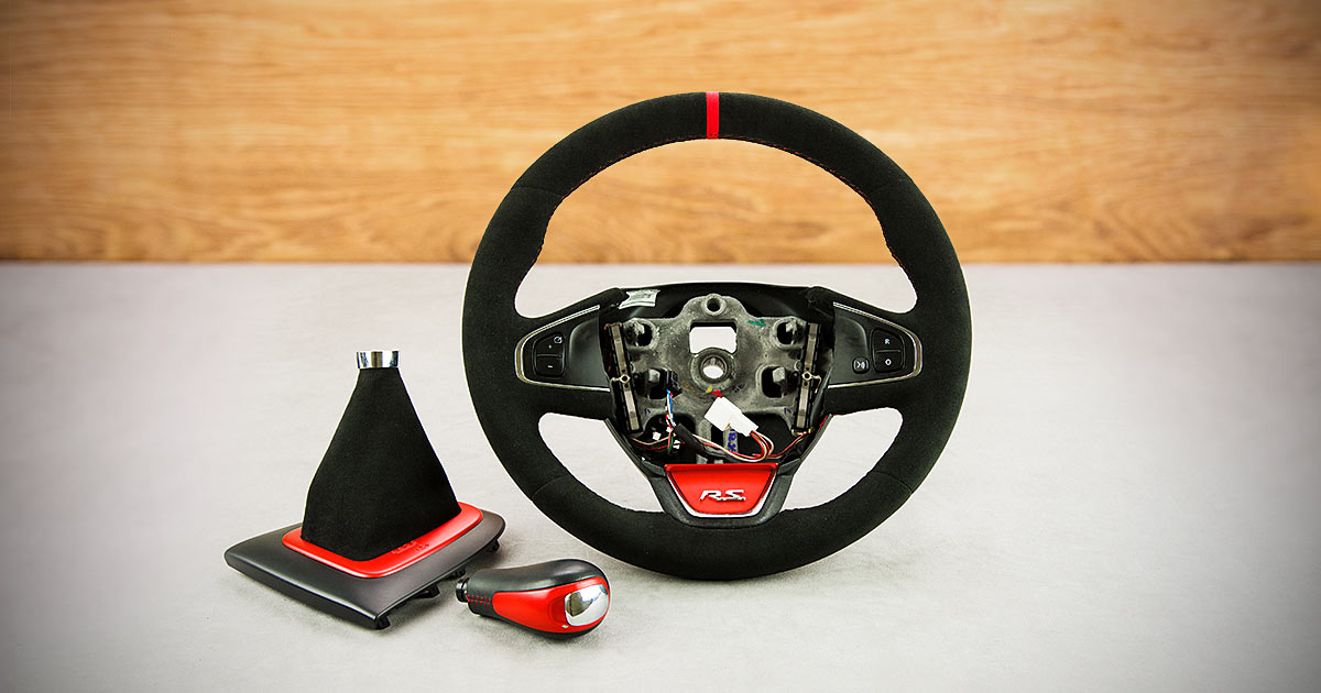 Obszycie kierownicy Renault Clio IV RS
