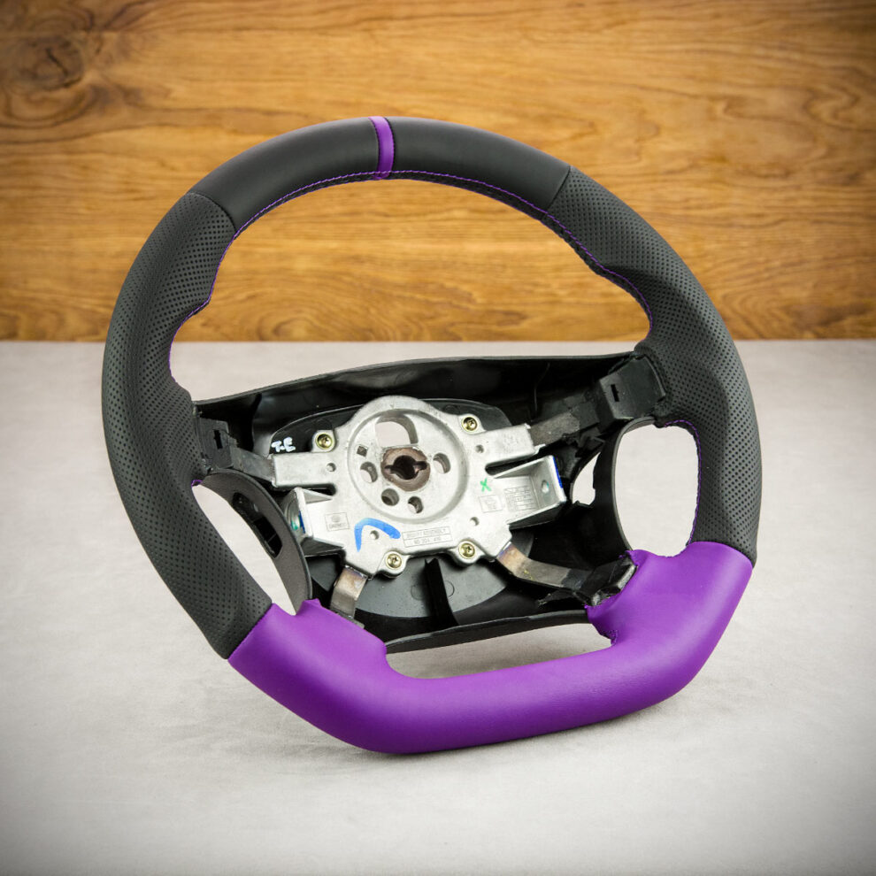 Modyfikacja i obszycie kierownicy Daewoo Lanos