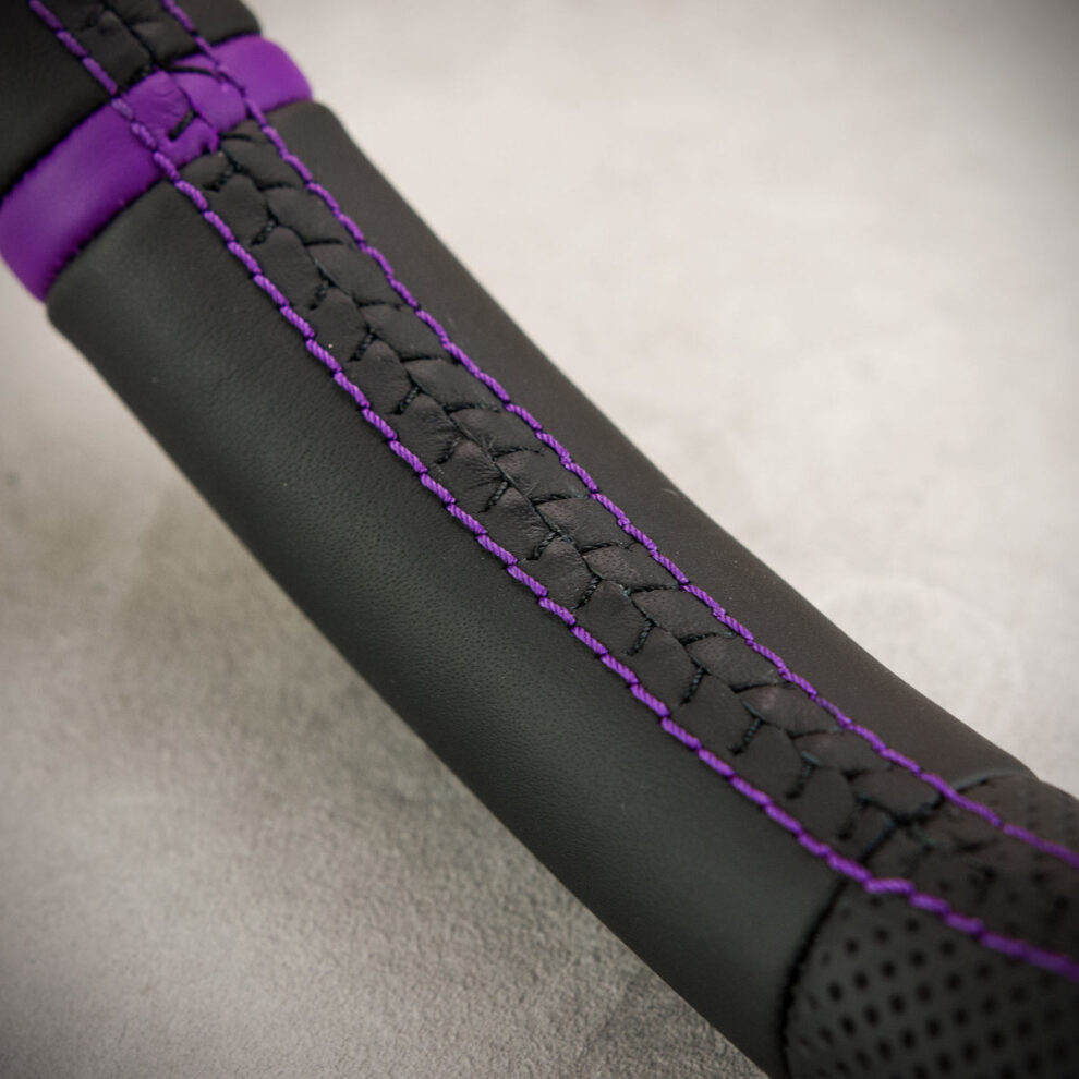 Modyfikacja i obszycie kierownicy Daewoo Lanos