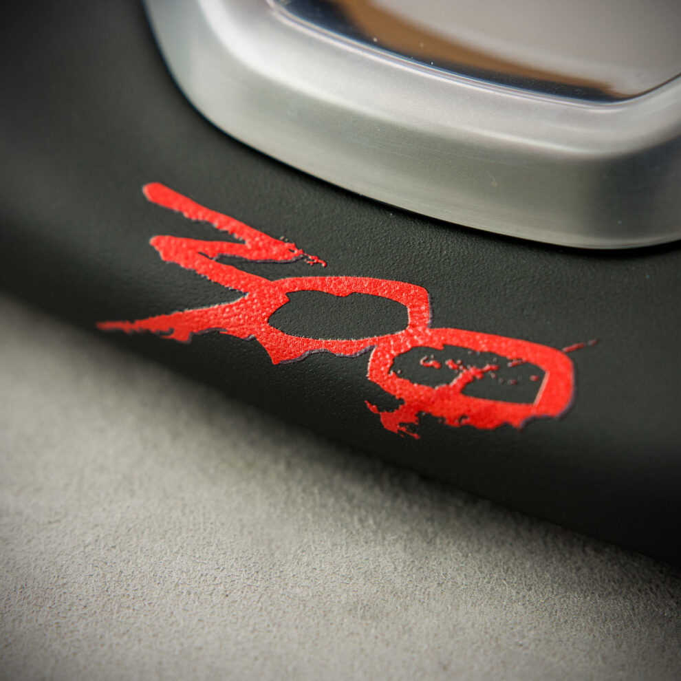 Modyfikacja i obszycie kierownicy Jeep Wrangler IV