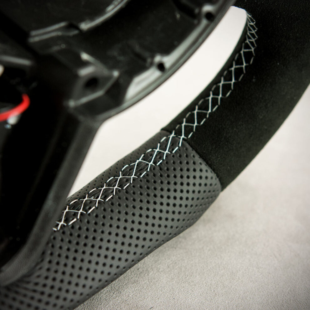 Modyfikacja i obszycie kierownicy Volvo XC60 II