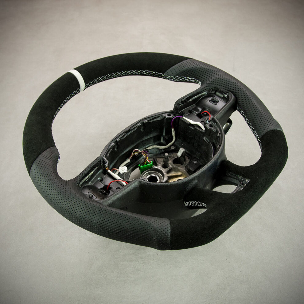 Modyfikacja i obszycie kierownicy Volvo XC60 II